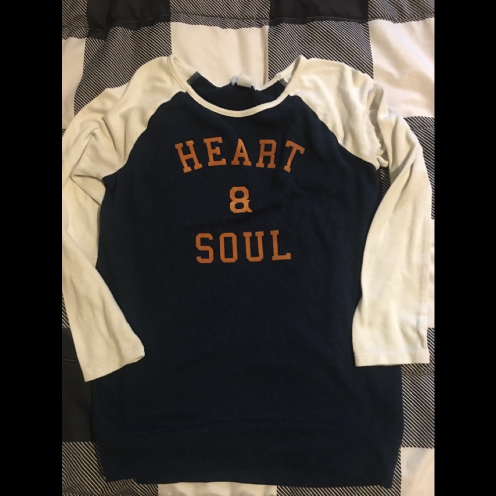 Girls light sweater